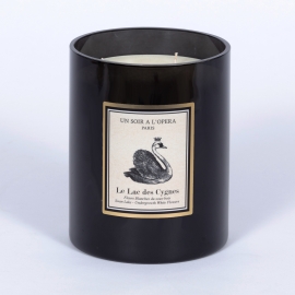 Green grass and white flowers - Luxury scented candle - SWAN LAKE